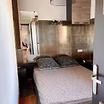 Juan Les Pins Joli T2 Parking Inclus! Appartement *