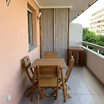 Juan Les Pins Joli T2 Parking Inclus! Appartement Antibes