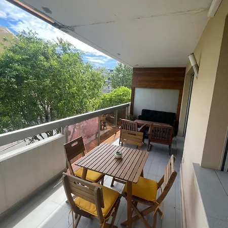 Juan Les Pins Joli T2 Parking Inclus! Appartement Antibes