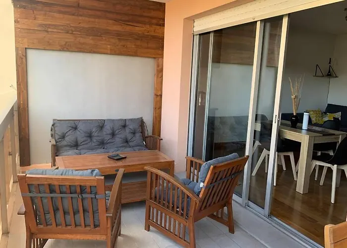 Appartamento Juan Les Pins Joli T2 Parking Inclus! *